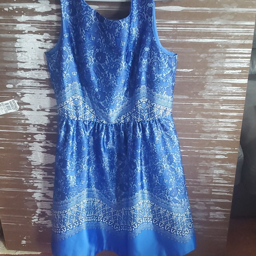 Blue dress